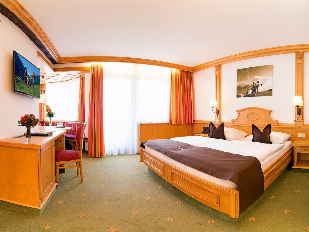 Alpenhotel Tirolerhof Neustift im Stubaital Εξωτερικό φωτογραφία