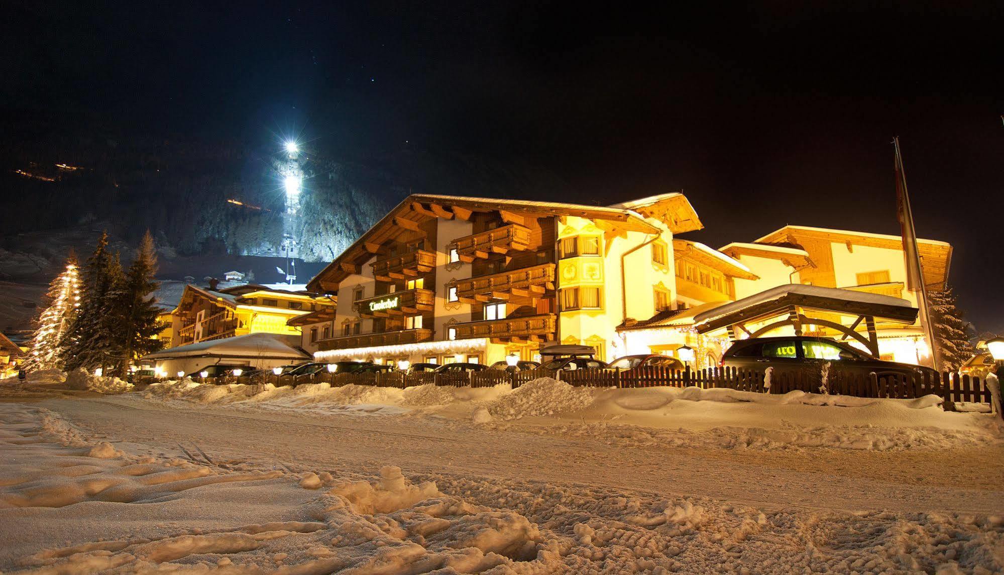 Alpenhotel Tirolerhof Neustift im Stubaital Εξωτερικό φωτογραφία