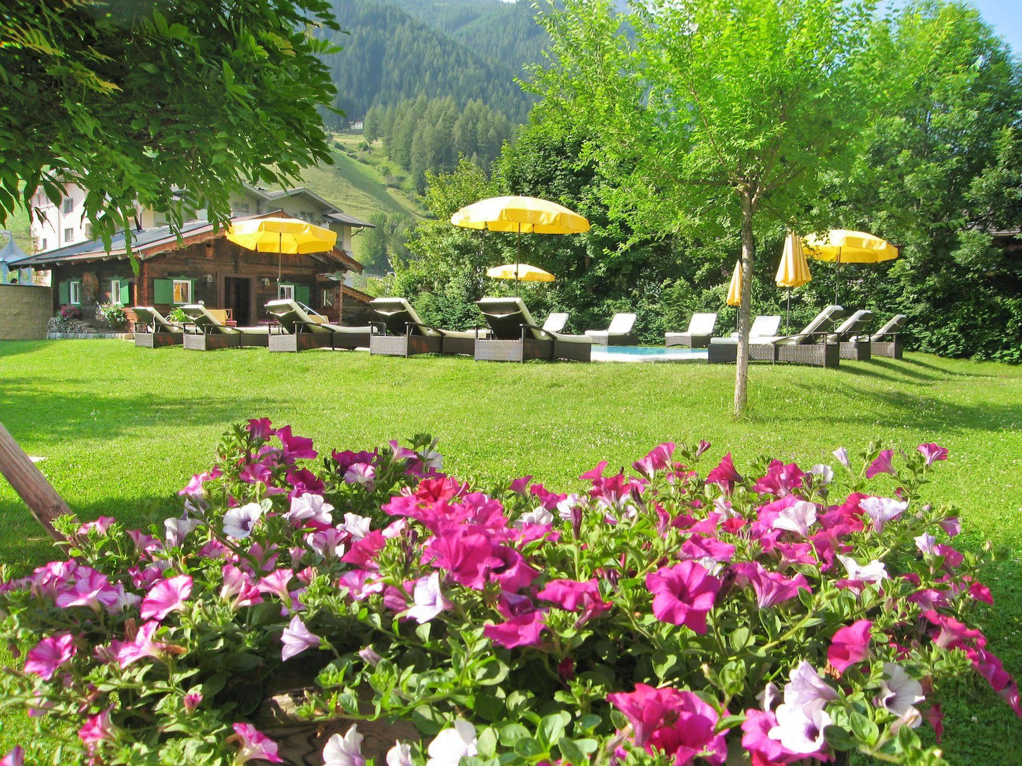 Alpenhotel Tirolerhof Neustift im Stubaital Εξωτερικό φωτογραφία