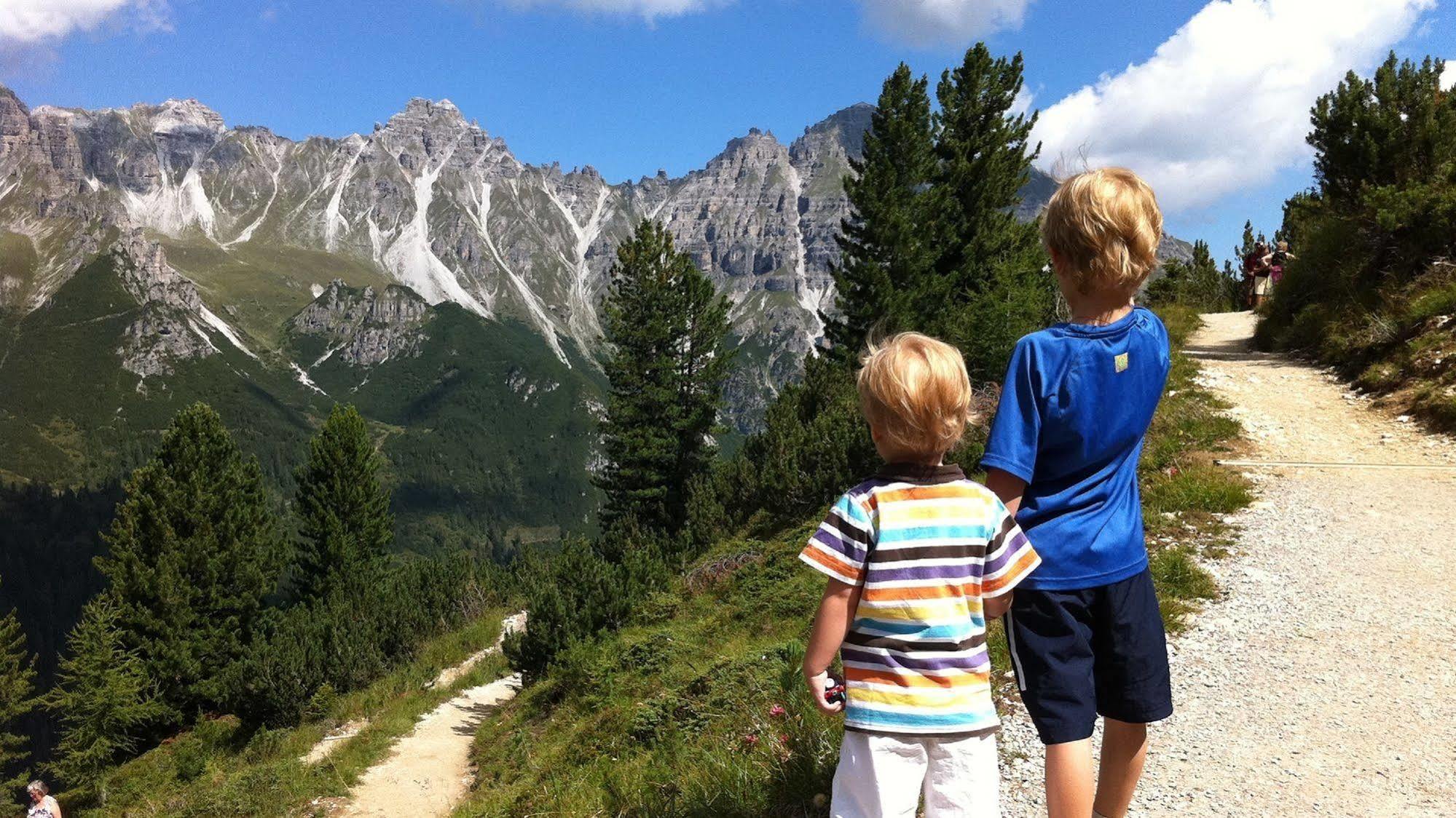 Alpenhotel Tirolerhof Neustift im Stubaital Εξωτερικό φωτογραφία